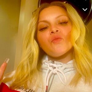 Meet your Posher, Destiny